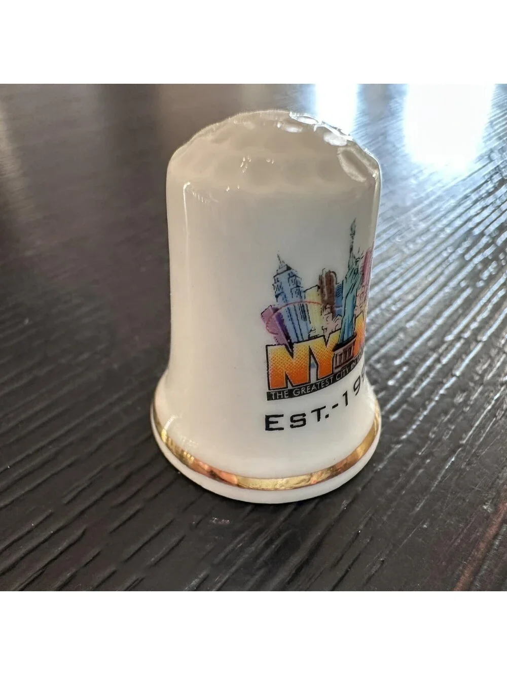 Vintage NYNY New York New York Las Vegas Souvenir Thimble Est 1997 Gold Trim EUC